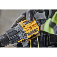 Dewalt 18V XR kulløs slagboremaskine inkl. 2 x 1,7Ah POWERSTACK batterier TSTAK – DCD805E2T-QW