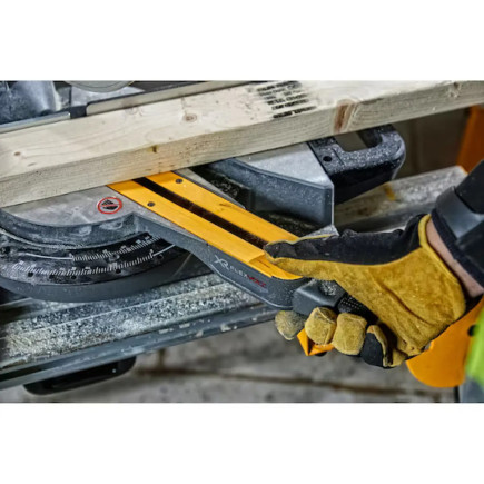 Dewalt 54V XR FLEXVOLT 216 mm geringssav med 2 batterier og lader – DCS777T2-QW | Dewalt akku maskiner | 5054905003432