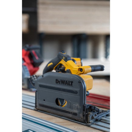 Dewalt 54V XR FLEXVOLT 165 mm dyksav inkl. 1,5 m skinne – DCS520T2R-QW | Dewalt akku maskiner | 5035048643020